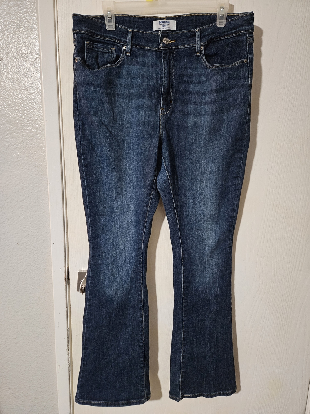 Denizen from Levi's Women's Dark Blue Midrise Boot Cut Jeans